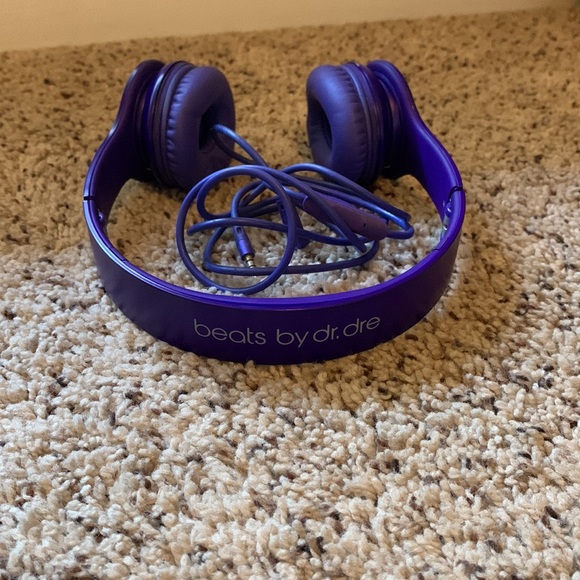 Purple Beats Solo HD - Picture 3 of 3